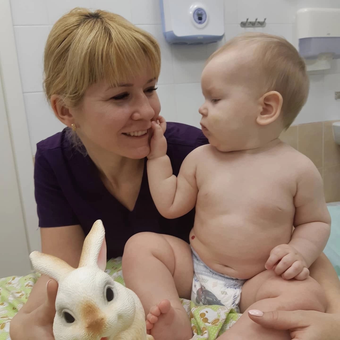 Изображение карточки: Чем отличается детский остеопатический приём от взрослого